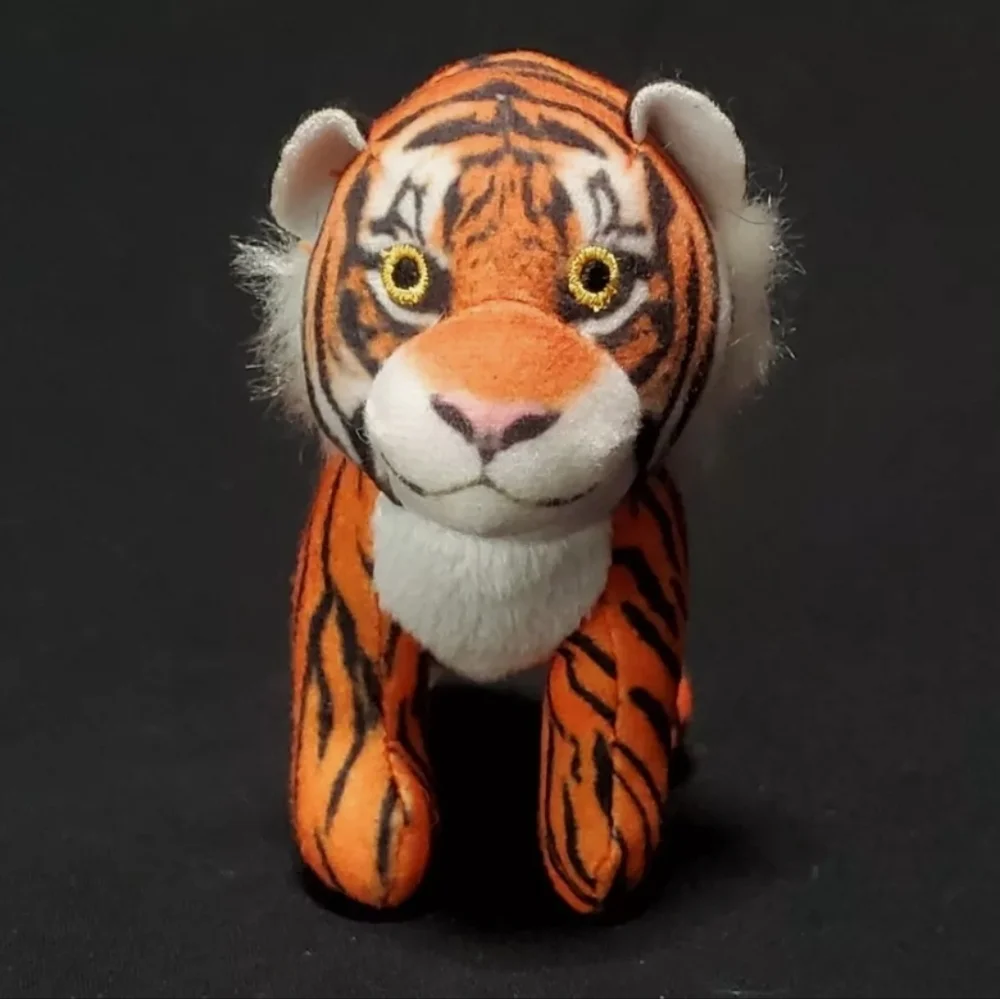 2/$20 National Geographic Kids Bengal Tiger Toy Animal McDonald's Toy #1 2018